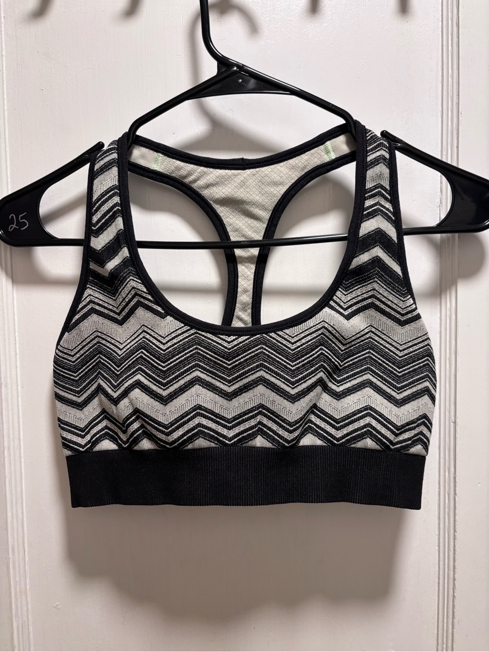 lululemon athletica Black & White Chevron Racerback Sports Bra